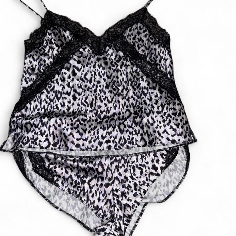 Victoria-s-secret Women's multi Vest